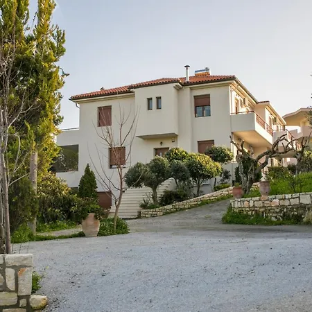 Ariadni's Maisonette