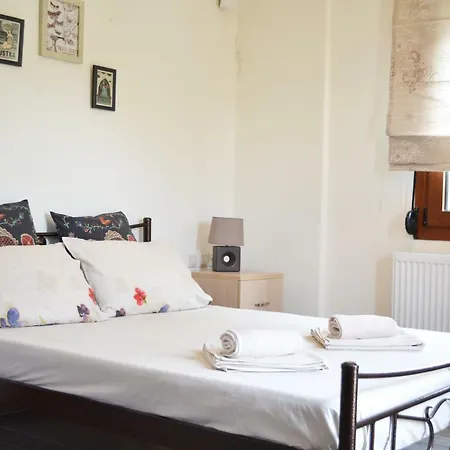 Ariadni's Maisonette *
